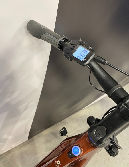 Vern 7.1 Reconditionné - M - 8389Km