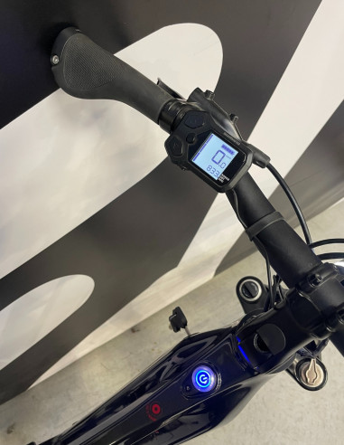 Vern 8.1 Adventure Reconditionné - S - 833Km